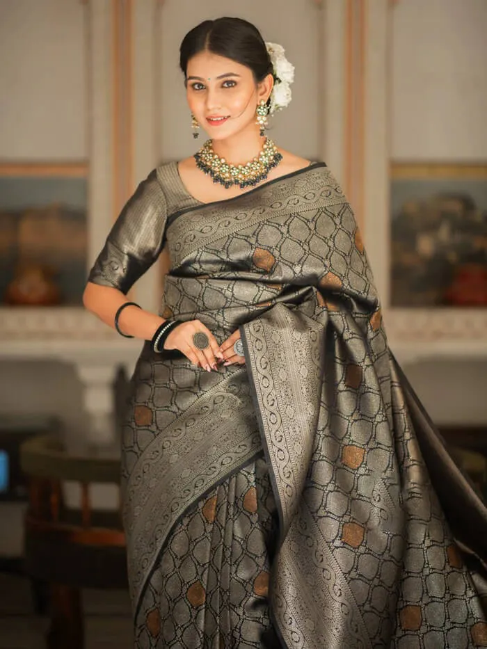 Intricate Black Soft Silk Saree With Staring Blouse Piece