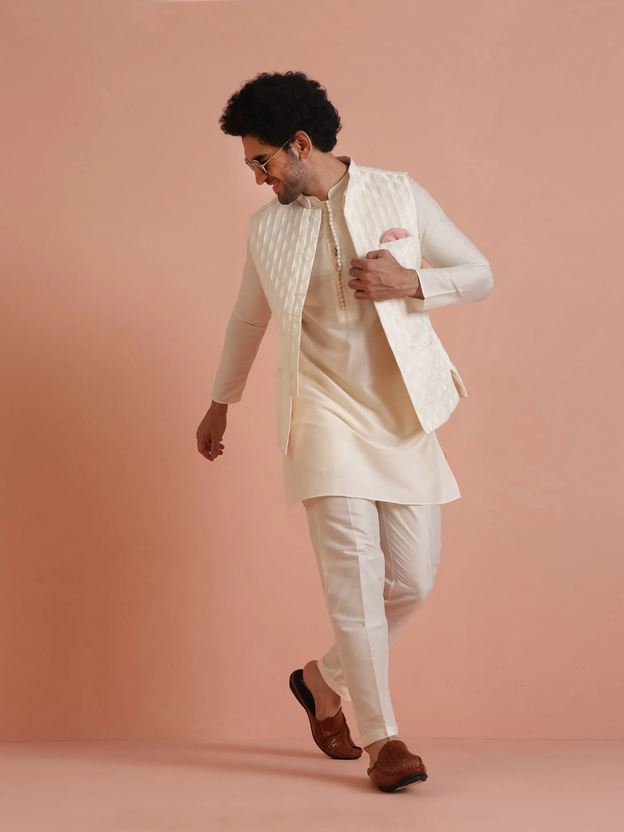 Men White Jacquard Kurta Jacket Trouser Set with Geometric