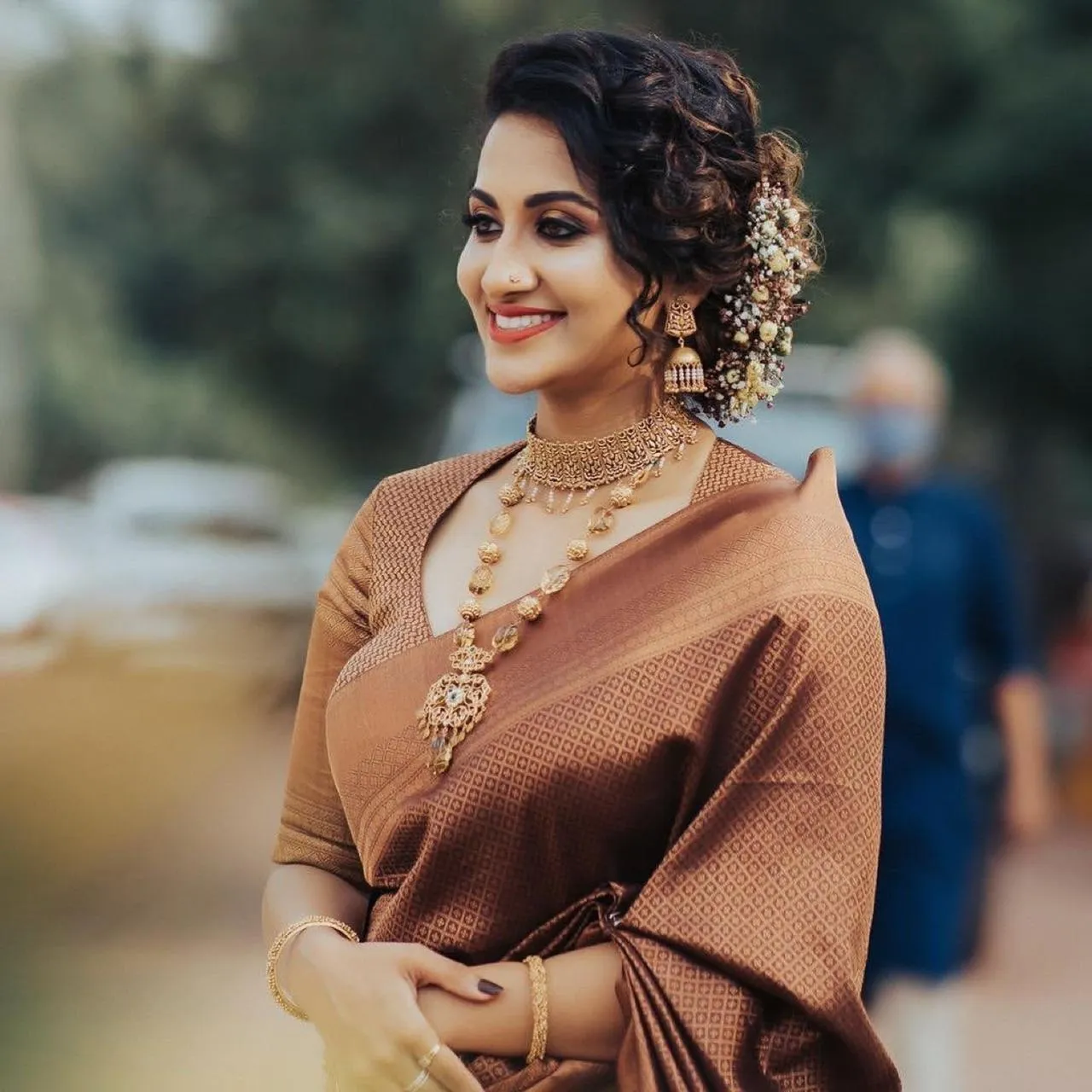 Propinquity Wine Soft Banarasi Silk Saree With Panache Blouse Piece