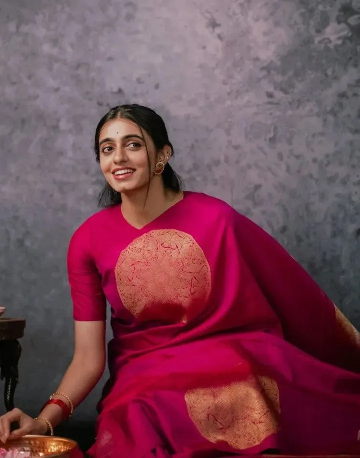 Refreshing Dark Pink Soft Silk Saree With Capricious Blouse Piece