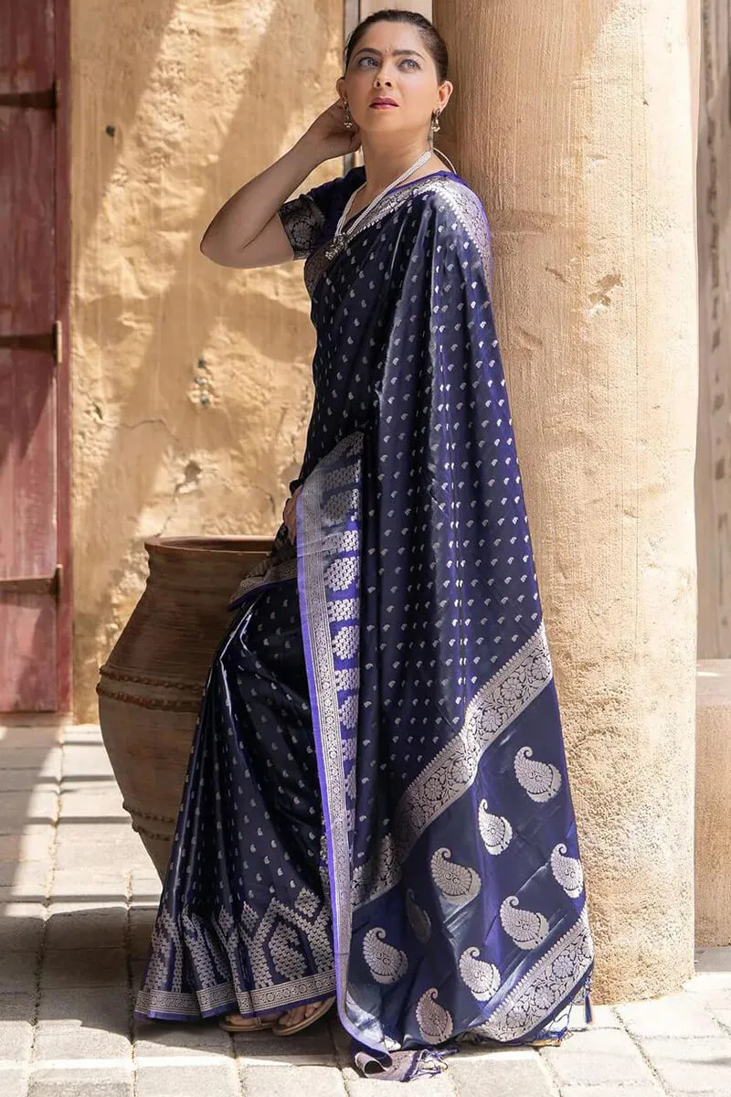 Sensational Navy Blue Soft Silk Saree With Comely Blouse Pieced