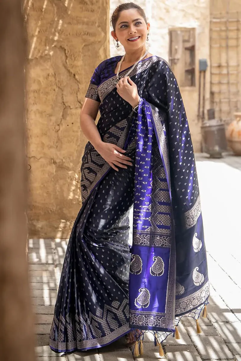 Sensational Navy Blue Soft Silk Saree With Comely Blouse Pieced